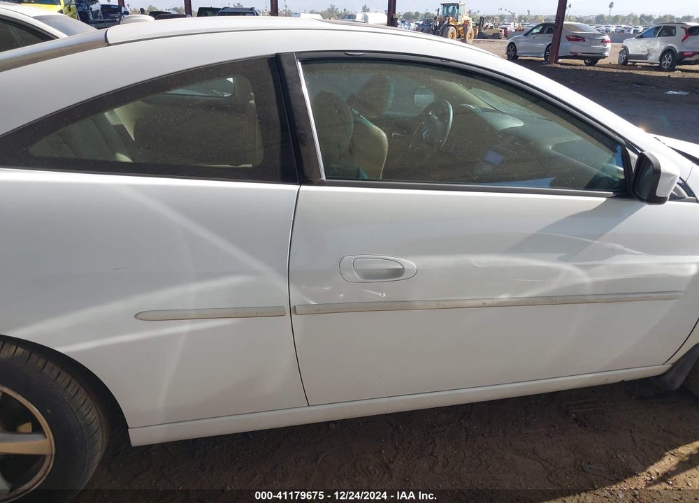 2004 HONDA ACCORD 2.4 EX VIN: 1HGCM72664A017706