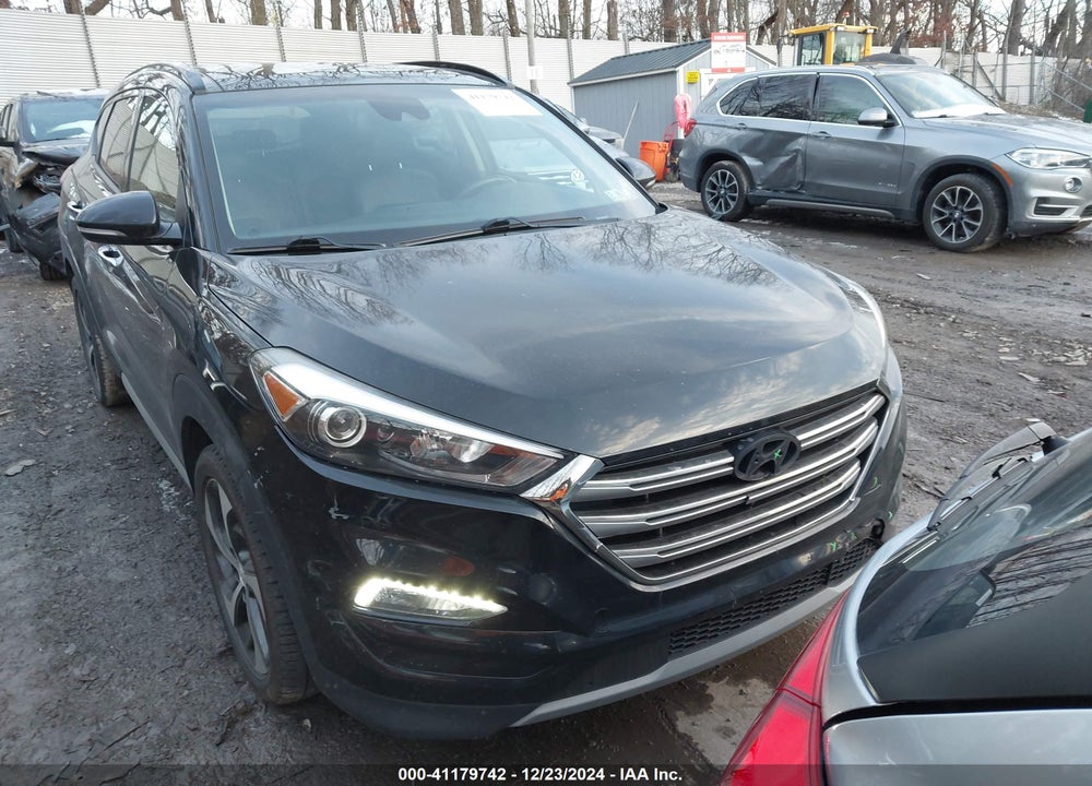 2018 HYUNDAI TUCSON LIMITED VIN: KM8J3CA23JU655546