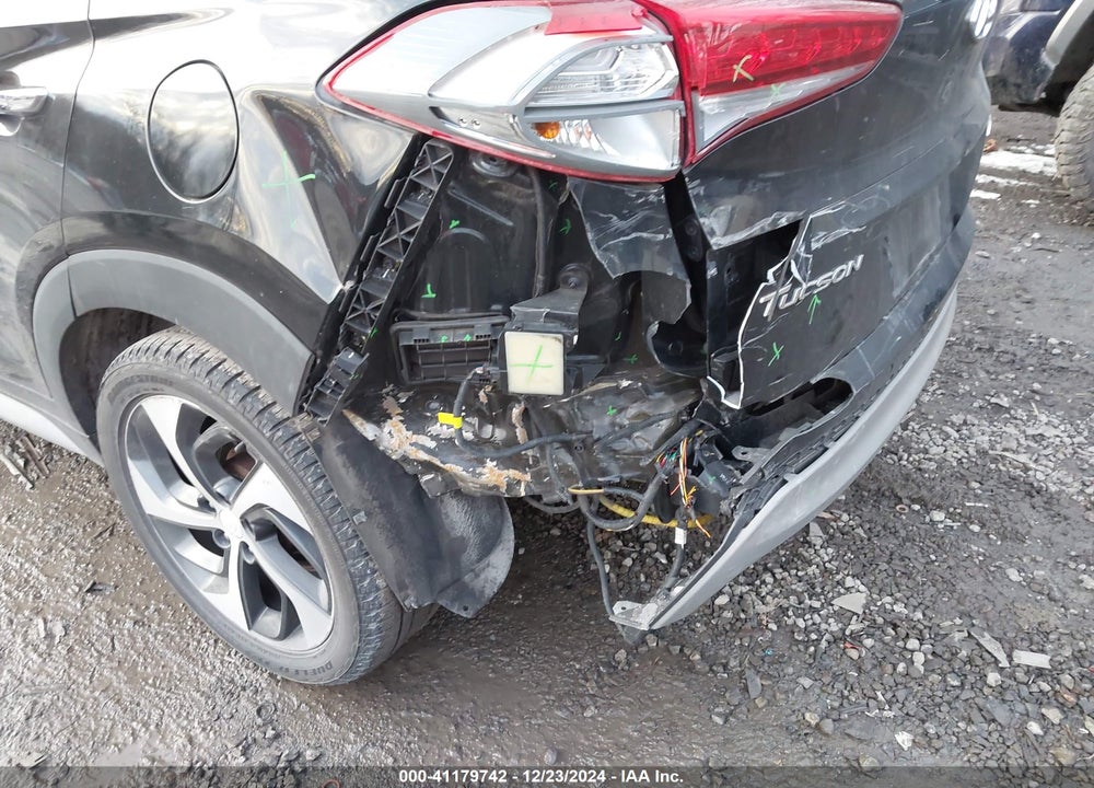 2018 HYUNDAI TUCSON LIMITED VIN: KM8J3CA23JU655546