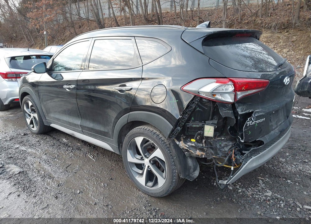 2018 HYUNDAI TUCSON LIMITED VIN: KM8J3CA23JU655546