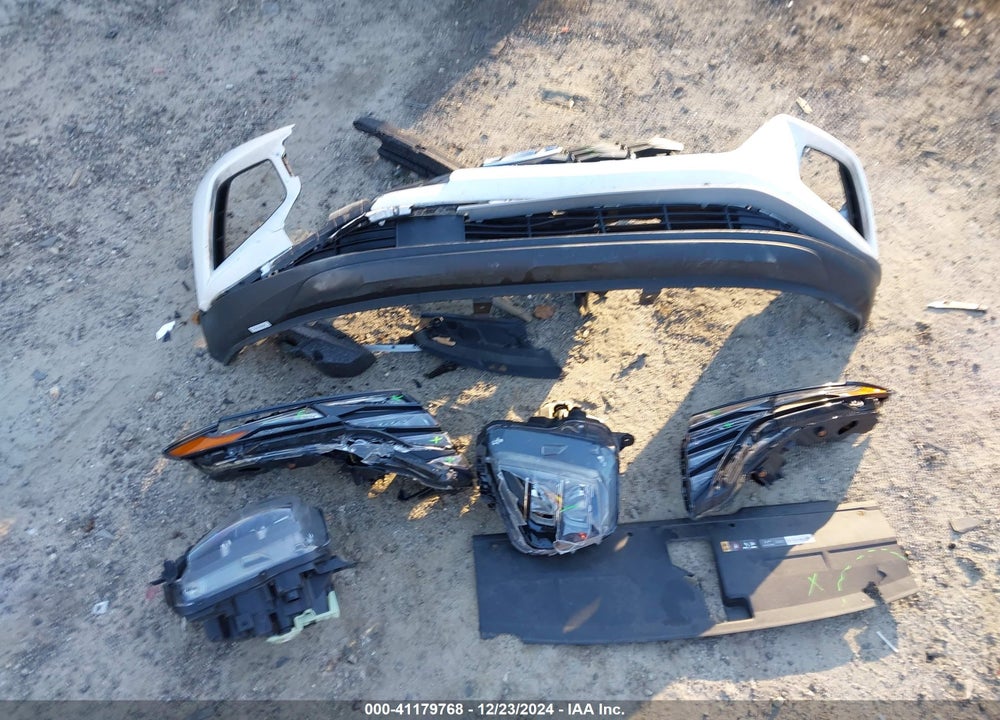 2022 HYUNDAI TUCSON HYBRID VIN: KM8JBCA18NU080263