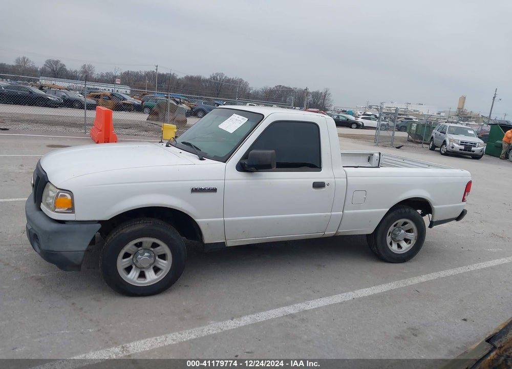 2011 FORD RANGER XL VIN: 1FTKR1AD6BPA46738