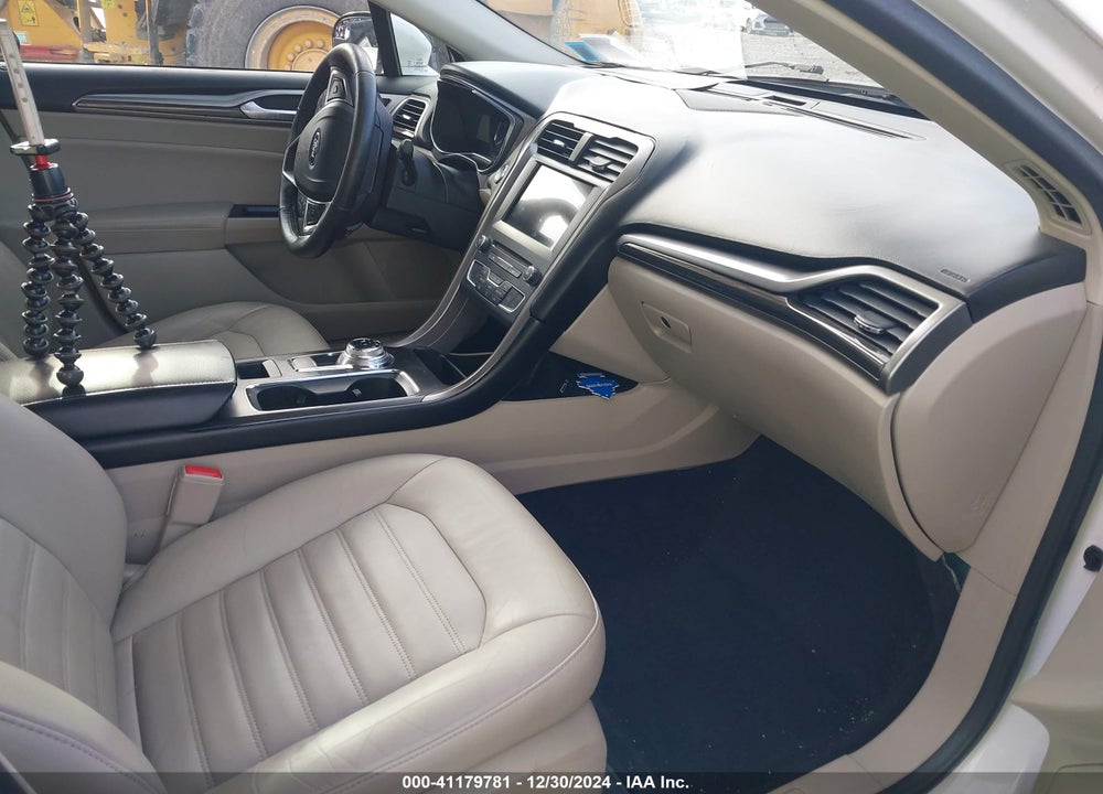 2017 FORD FUSION VIN: 3FA6P0T94HR268373