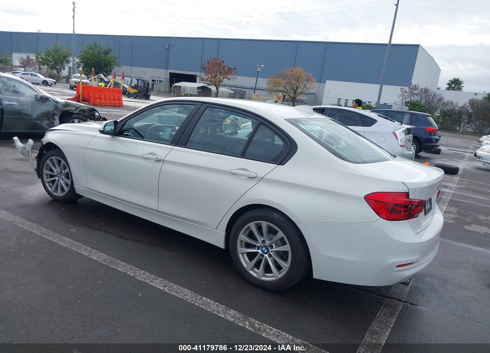 2018 BMW 320I VIN: WBA8A9C55JAH12222