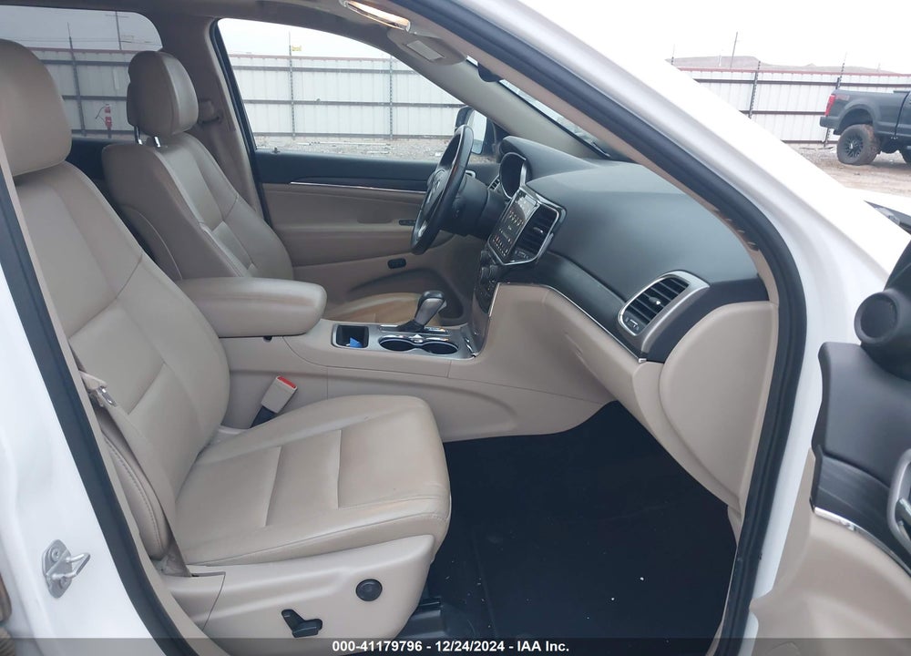 2020 JEEP GRAND CHEROKEE VIN: 1C4RJEBG9LC405000
