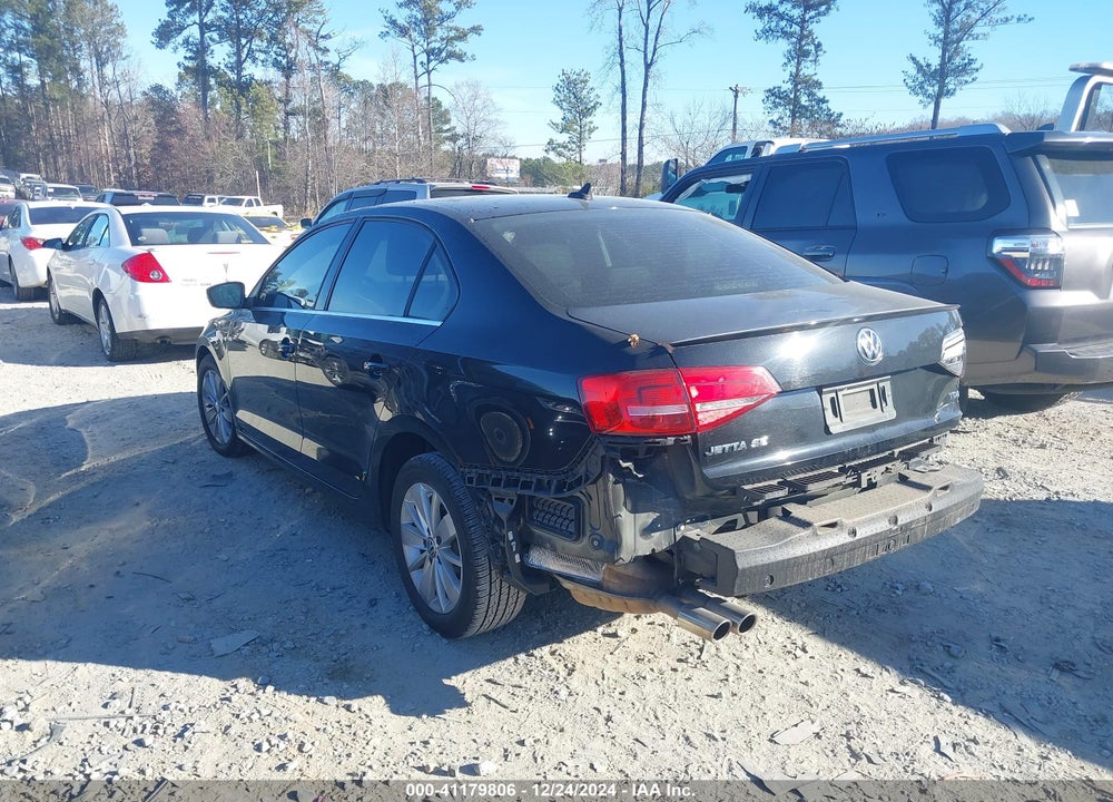 2015 VOLKSWAGEN JETTA 2.0L TDI SE VIN: 3VWLA7AJ9FM271202