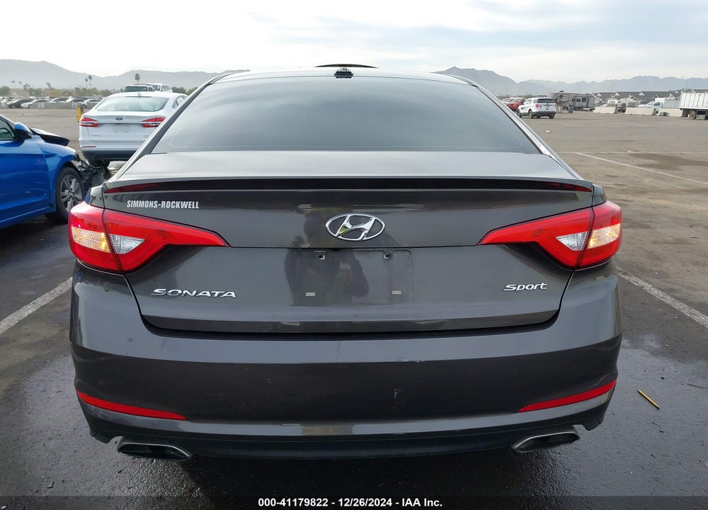 2015 HYUNDAI SONATA SPORT VIN: 5NPE34AF7FH030924