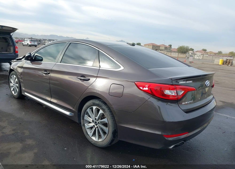 2015 HYUNDAI SONATA SPORT VIN: 5NPE34AF7FH030924