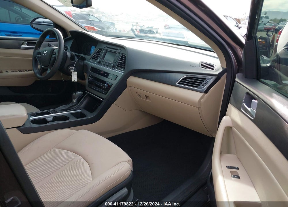 2015 HYUNDAI SONATA SPORT VIN: 5NPE34AF7FH030924