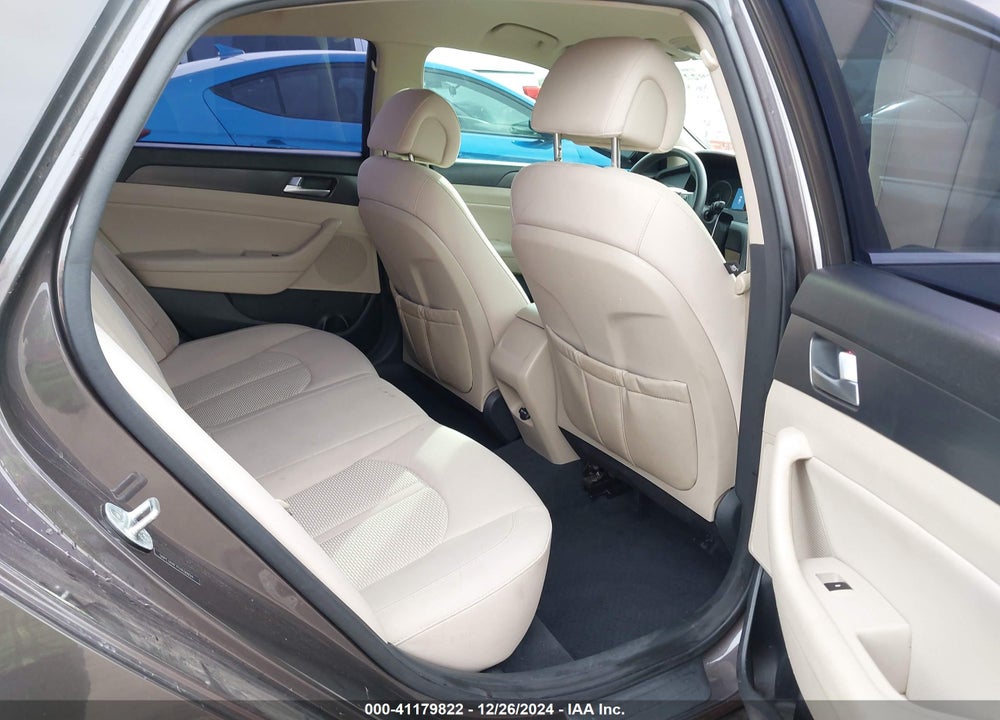 2015 HYUNDAI SONATA SPORT VIN: 5NPE34AF7FH030924