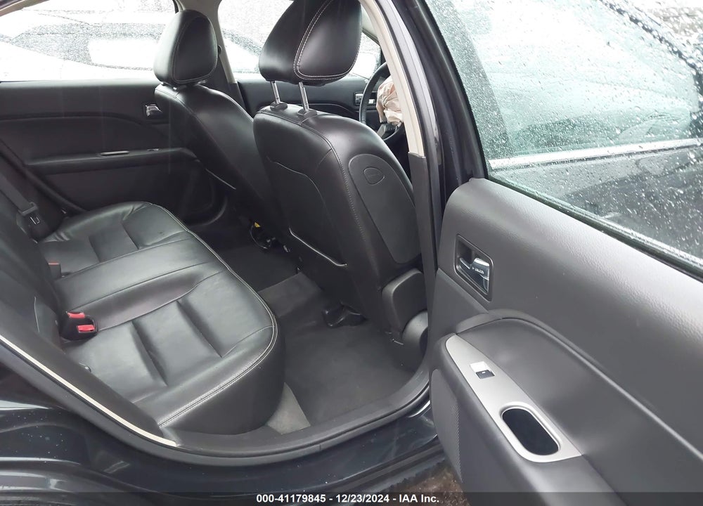 2010 FORD FUSION VIN: 3FAHP0JA2AR173340
