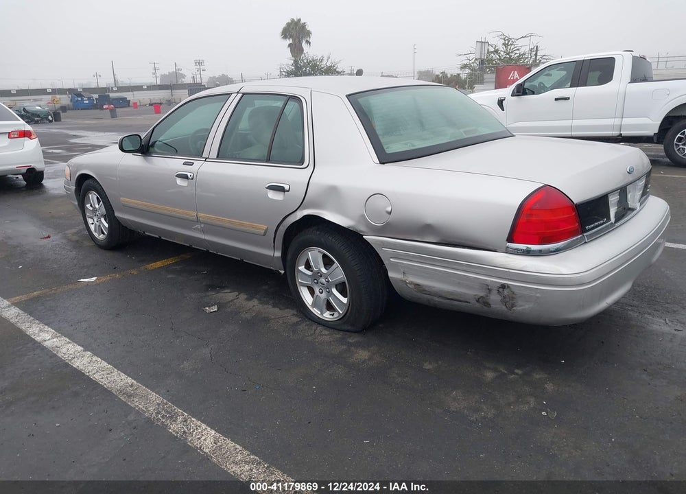 2011 FORD CROWN VICTORIA LX VIN: 2FABP7EVXBX139225