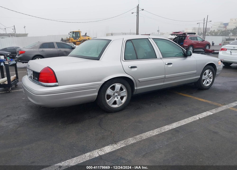 2011 FORD CROWN VICTORIA LX VIN: 2FABP7EVXBX139225