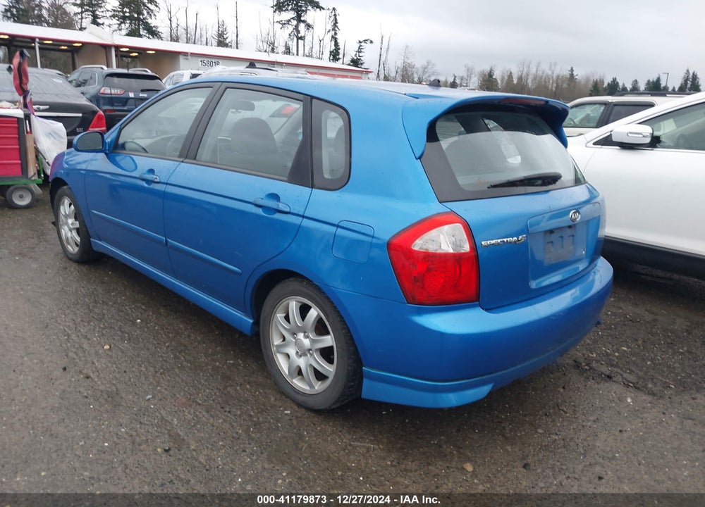 2006 KIA SPECTRA5 VIN: KNAFE161X65328116