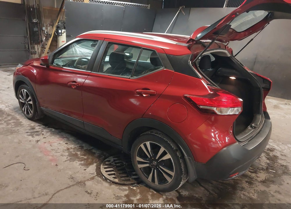 2019 NISSAN KICKS SV VIN: 3N1CP5CU1KL491143