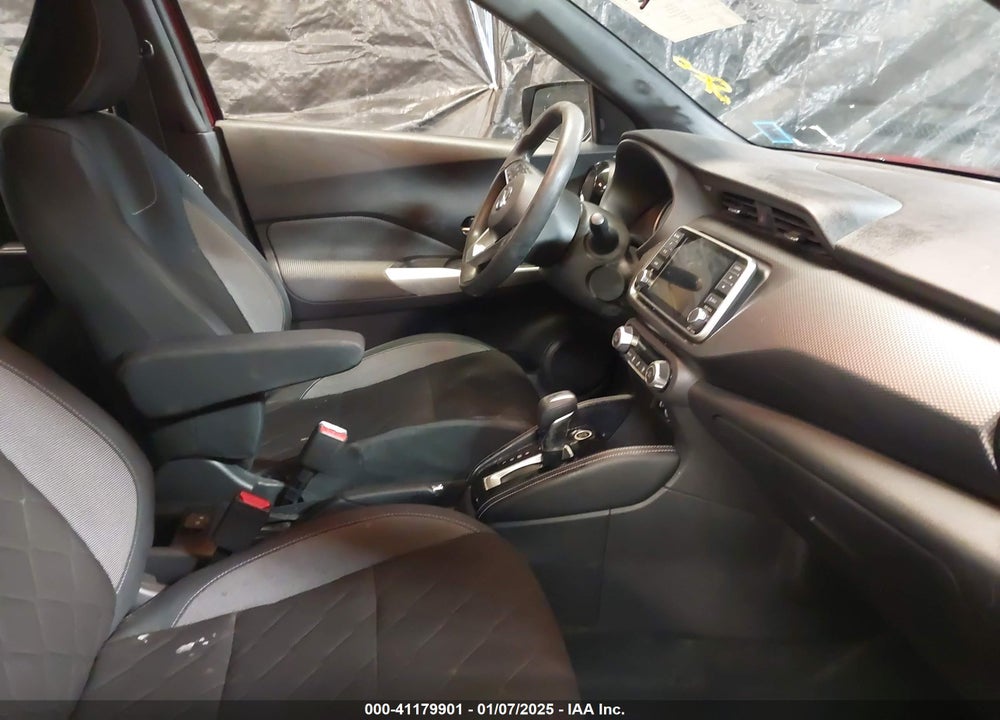 2019 NISSAN KICKS SV VIN: 3N1CP5CU1KL491143
