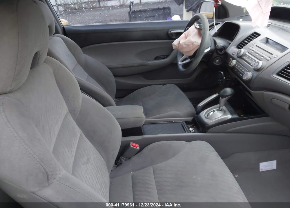 2009 HONDA CIVIC LX VIN: 2HGFG12619H542179