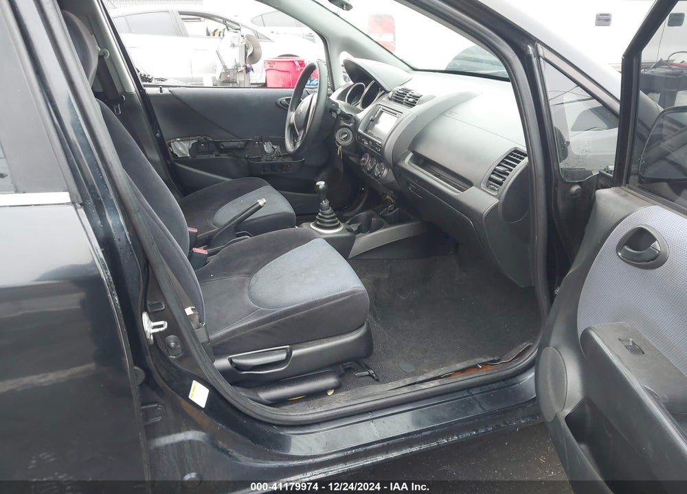 2008 HONDA FIT VIN: JHMGD37418S071414