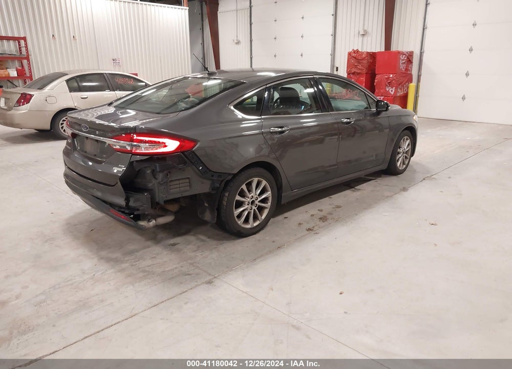 2017 FORD FUSION SE VIN: 3FA6P0HD6HR405651