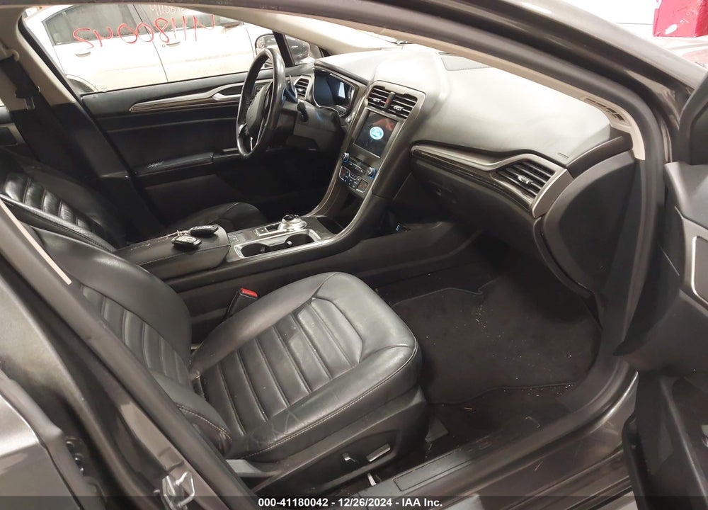 2017 FORD FUSION SE VIN: 3FA6P0HD6HR405651