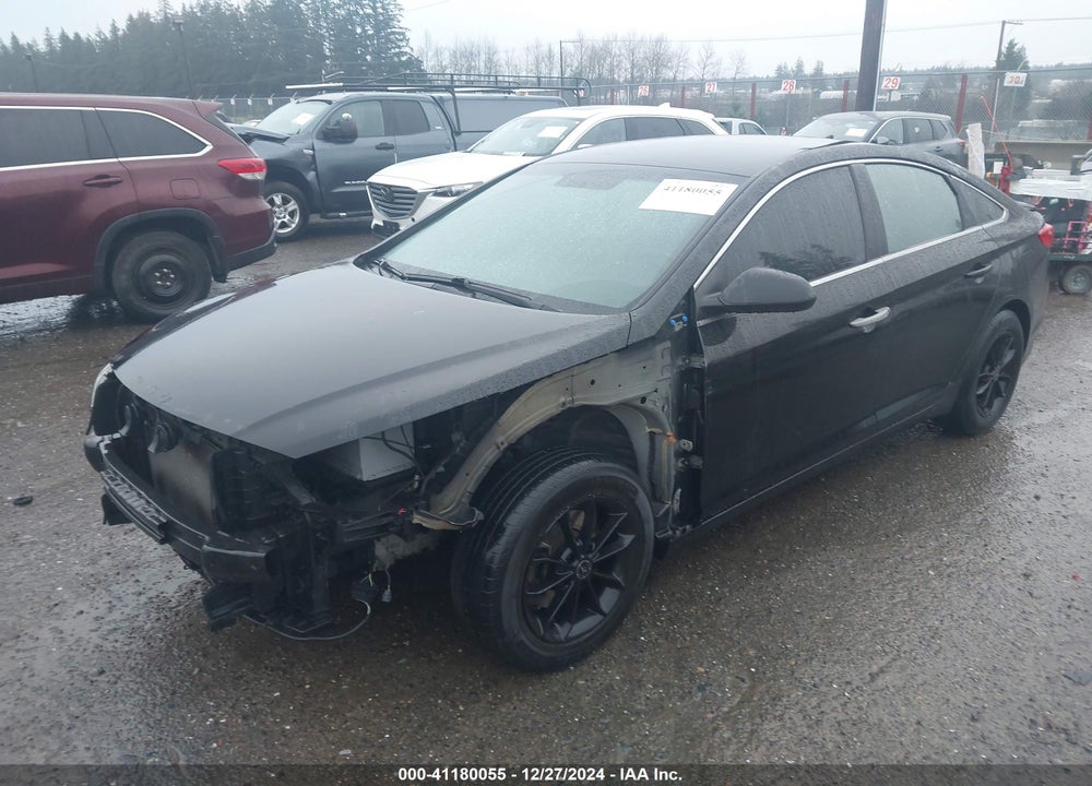 2015 HYUNDAI SONATA SE VIN: 5NPE24AF8FH021023