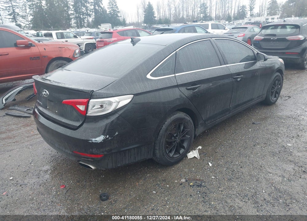 2015 HYUNDAI SONATA SE VIN: 5NPE24AF8FH021023