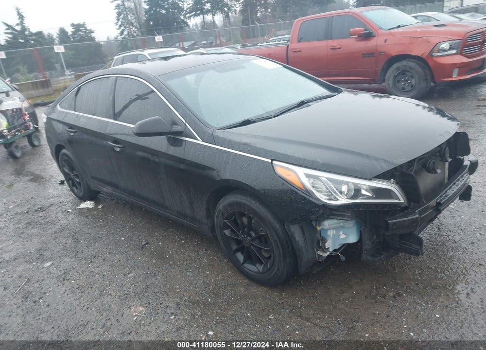 2015 HYUNDAI SONATA SE VIN: 5NPE24AF8FH021023