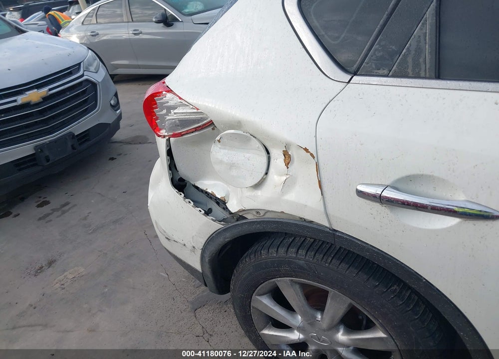 2017 INFINITI QX50 VIN: JN1BJ0RP9HM384695