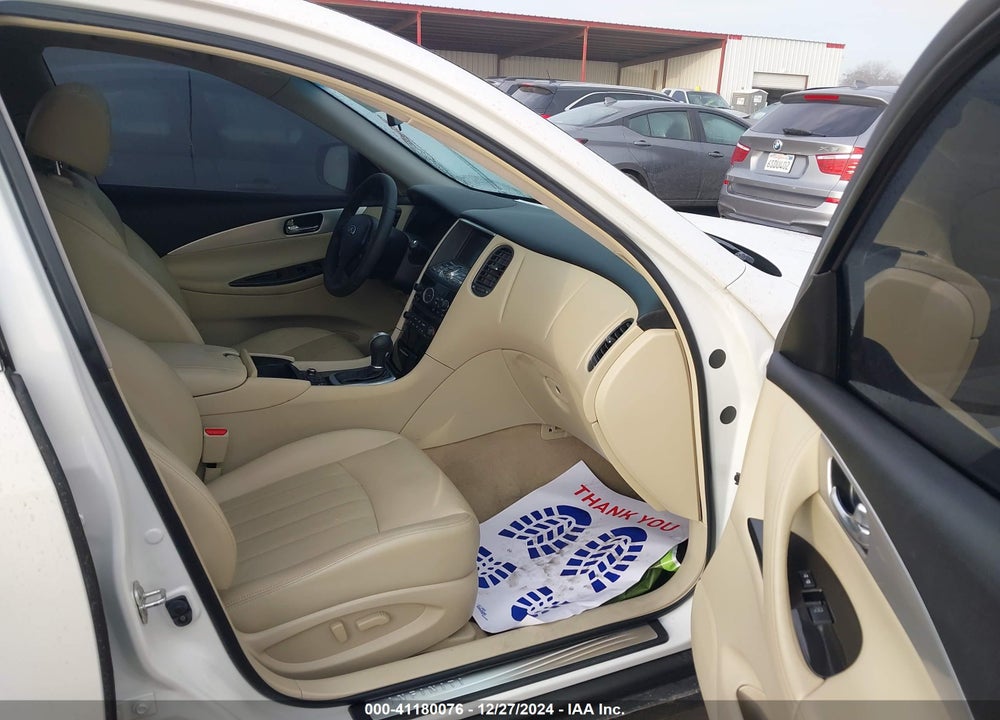2017 INFINITI QX50 VIN: JN1BJ0RP9HM384695