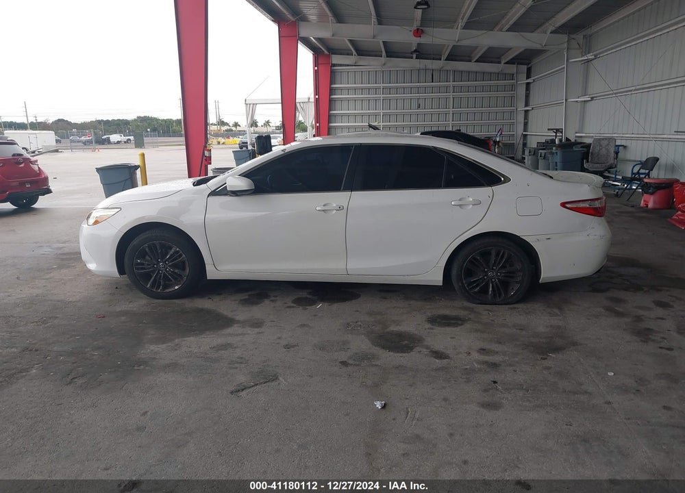 2017 TOYOTA CAMRY SE VIN: 4T1BF1FK4HU334053