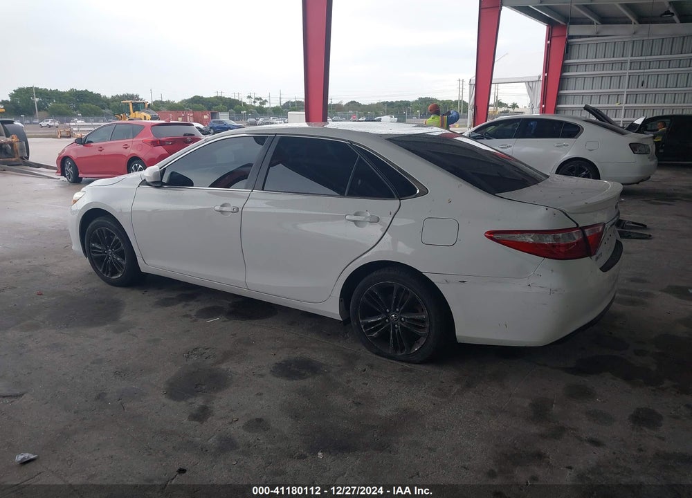 2017 TOYOTA CAMRY SE VIN: 4T1BF1FK4HU334053