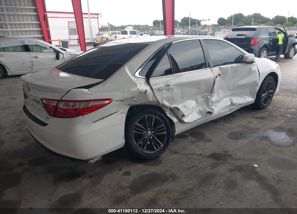 2017 TOYOTA CAMRY SE VIN: 4T1BF1FK4HU334053