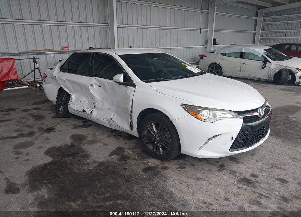 2017 TOYOTA CAMRY SE VIN: 4T1BF1FK4HU334053