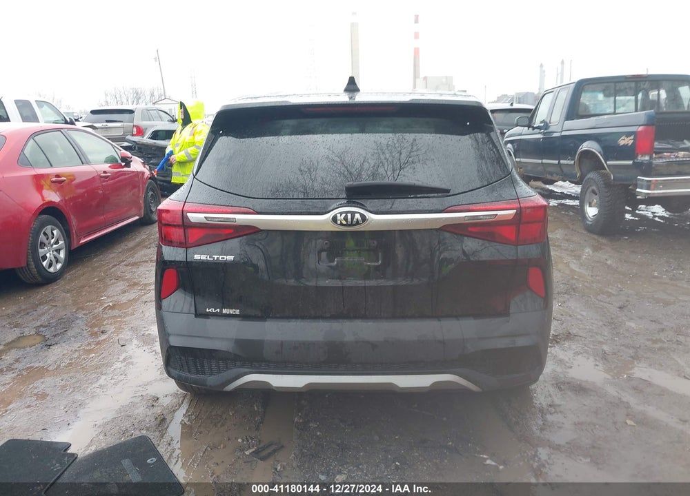 2021 KIA SELTOS LX VIN: KNDEPCAA4M7186424
