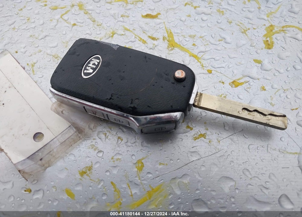 2021 KIA SELTOS LX VIN: KNDEPCAA4M7186424