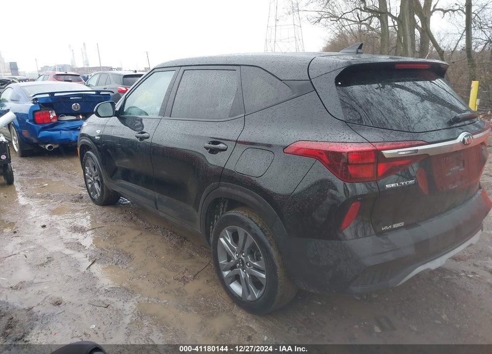 2021 KIA SELTOS LX VIN: KNDEPCAA4M7186424