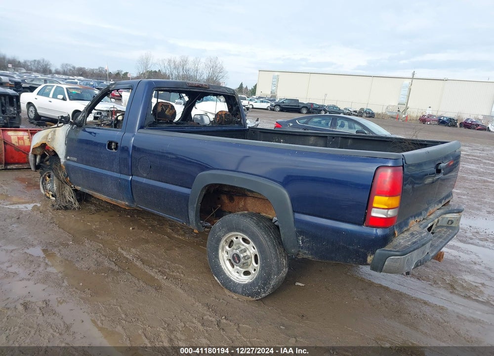 2000 CHEVROLET SILVERADO 2500 VIN: 1GCGK24U7YE122872
