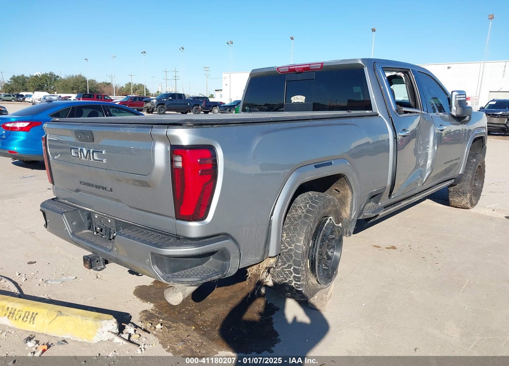 2024 GMC SIERRA 2500HD 4WD  STANDARD BED DENALI ULTIMATE VIN: 1GT49XEY1RF143712