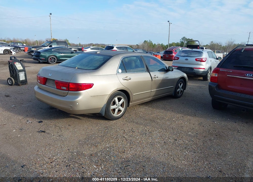 2005 HONDA ACCORD 2.4 EX VIN: 1HGCM56765A130600