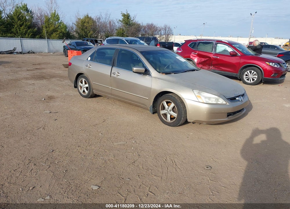 2005 HONDA ACCORD 2.4 EX VIN: 1HGCM56765A130600