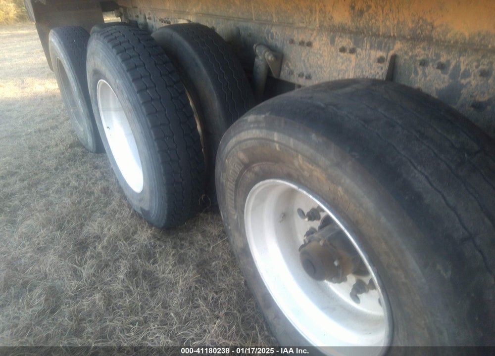 2021 WESTERN STAR 4700 SET FORWARD AXLE VIN: 5KKMAVDV0MPMJ3260
