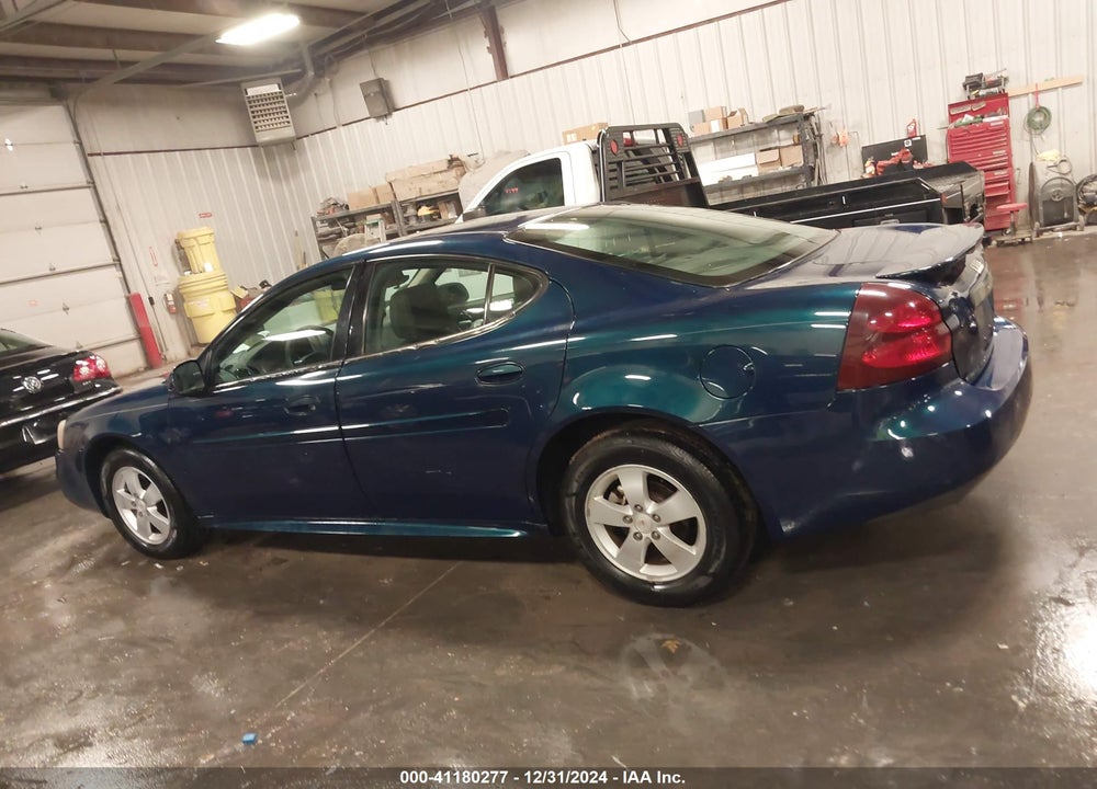 2006 PONTIAC GRAND PRIX VIN: 2G2WP552161285757