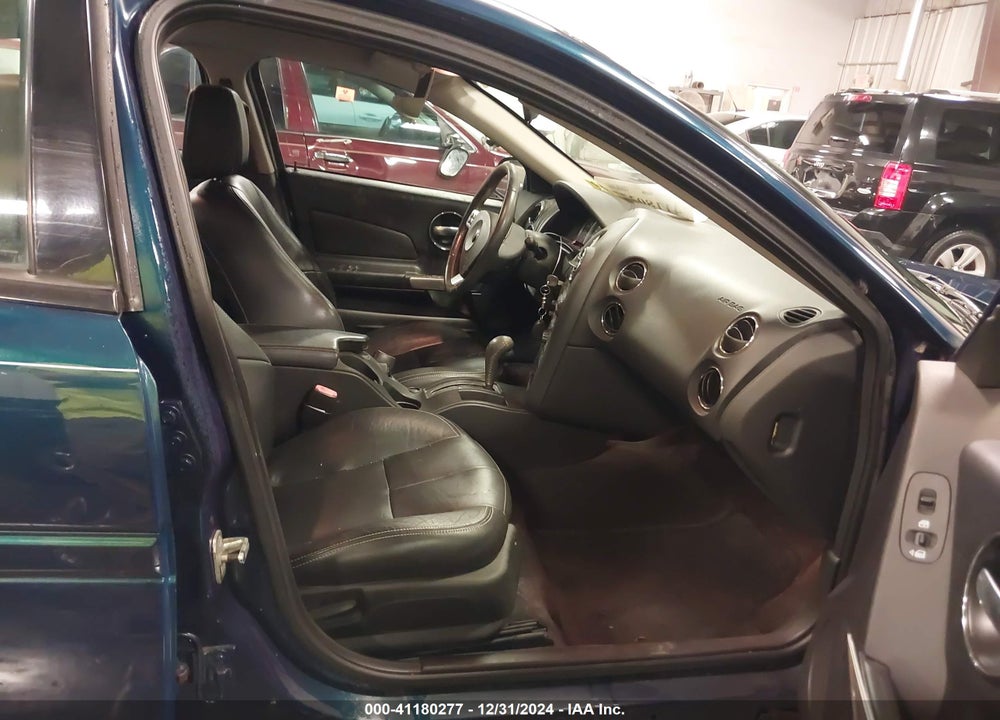2006 PONTIAC GRAND PRIX VIN: 2G2WP552161285757