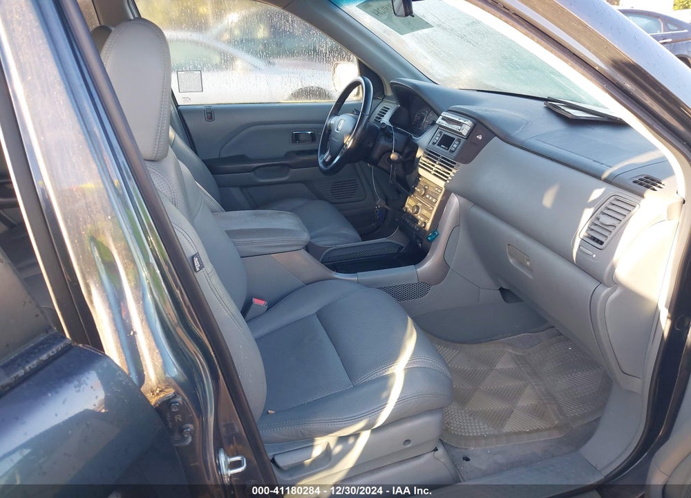 2004 HONDA PILOT EX-L VIN: 2HKYF18544H518385