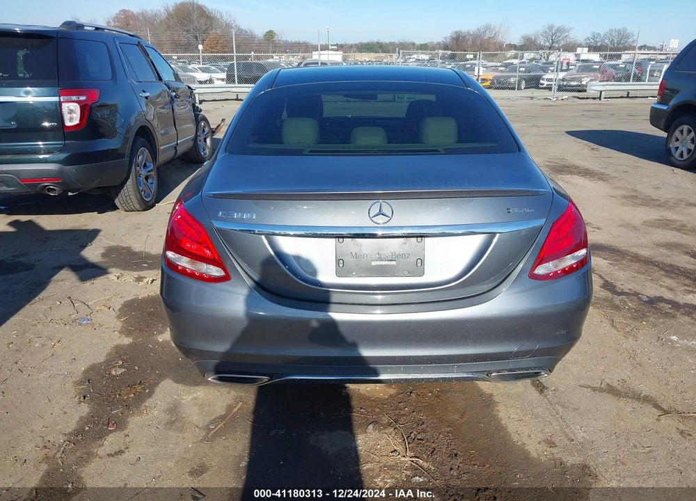 2017 MERCEDES-BENZ C 300 LUXURY/SPORT VIN: 55SWF4JB0HU182536