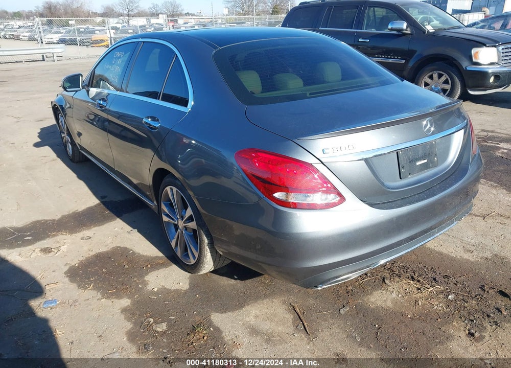 2017 MERCEDES-BENZ C 300 LUXURY/SPORT VIN: 55SWF4JB0HU182536
