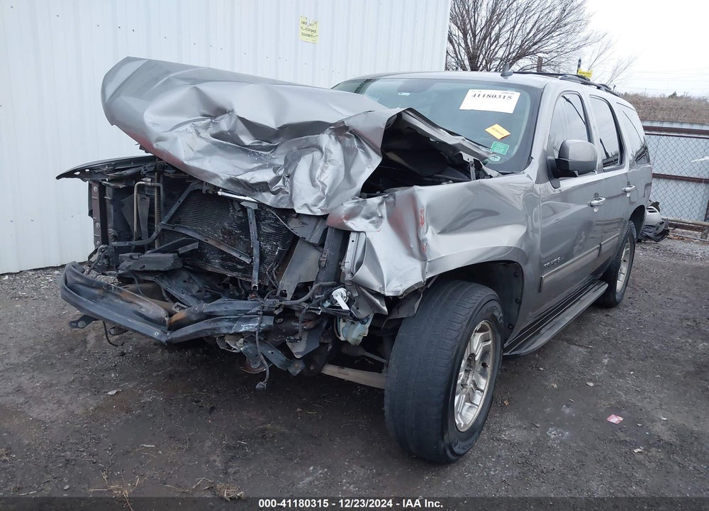 2009 CHEVROLET TAHOE LT2 VIN: 1GNEC233X9R293128
