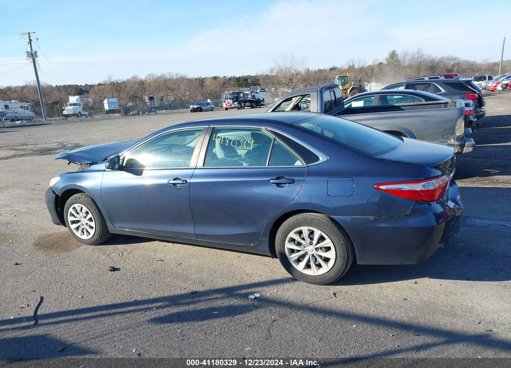 2017 TOYOTA CAMRY LE VIN: 4T1BF1FK6HU724507