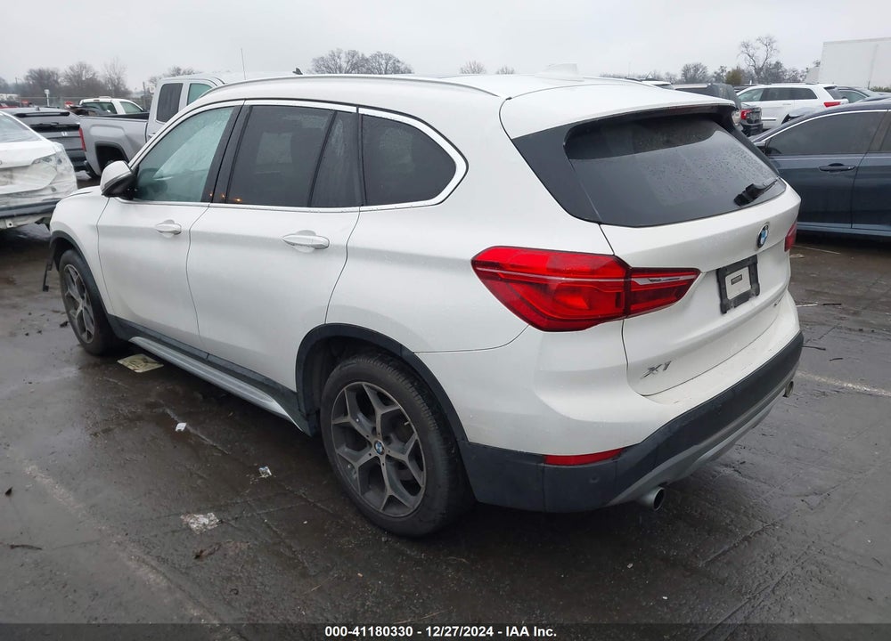 2018 BMW X1 XDRIVE28I VIN: WBXHT3C32J5L31266