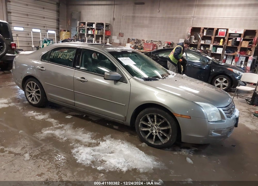 2008 FORD FUSION SE VIN: 3FAHP07Z38R271106